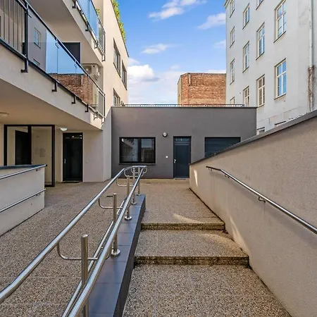 Utulny Apartman V Centre Diania Apartman *